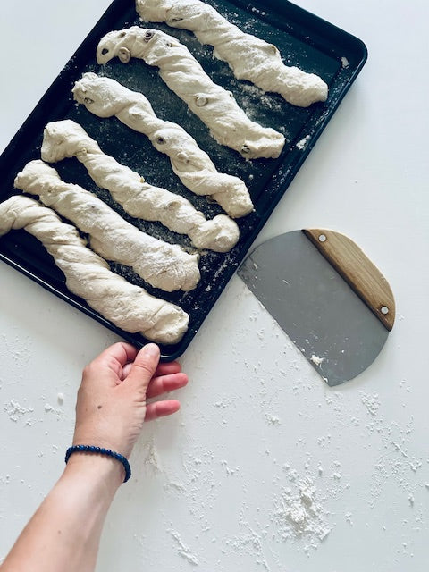 Ficelle d’olive – pâte à trois façons